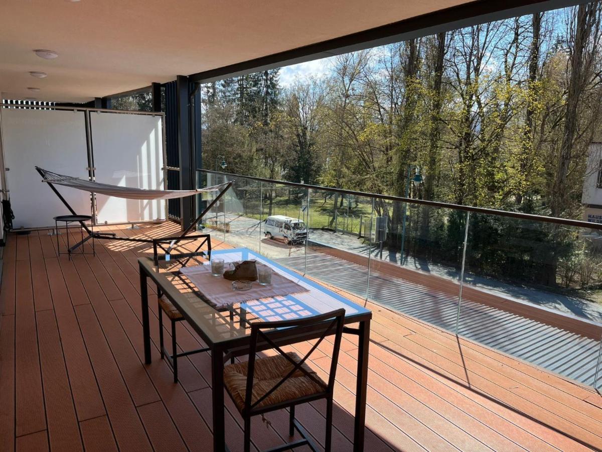 Apartment Luxury Sunrise Appartement By Interhome Pörtschach am Wörthersee Exterior foto